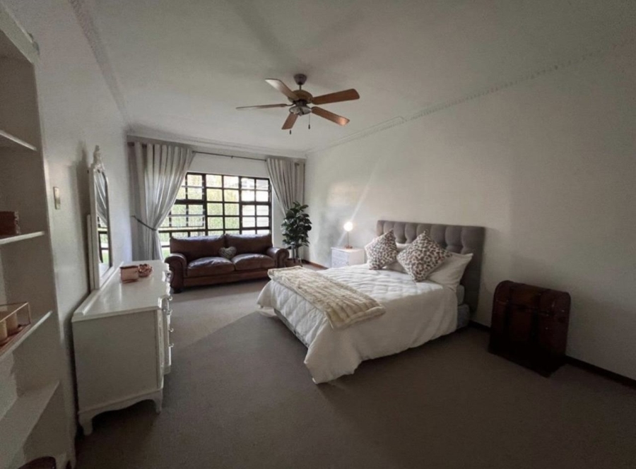 4 Bedroom Property for Sale in Kimberley Central Northern Cape